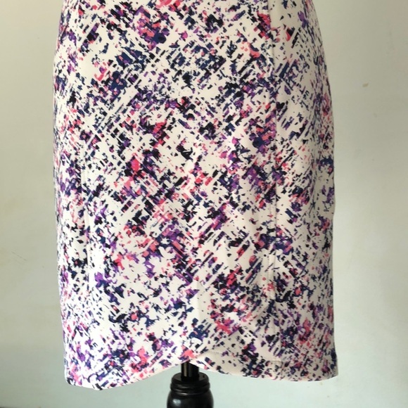 Guess Cutout Dress - Picture 3 of 7